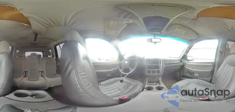 2004 Ford Explorer Xlt z USA, uszkodzony, nr VIN 1FMZU63E84ZB35701